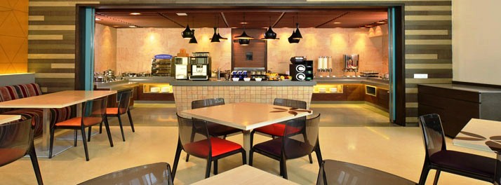 651/Holiday Inn Express Ahmedabad Ashram Road - Ahmedabad 08.jpg